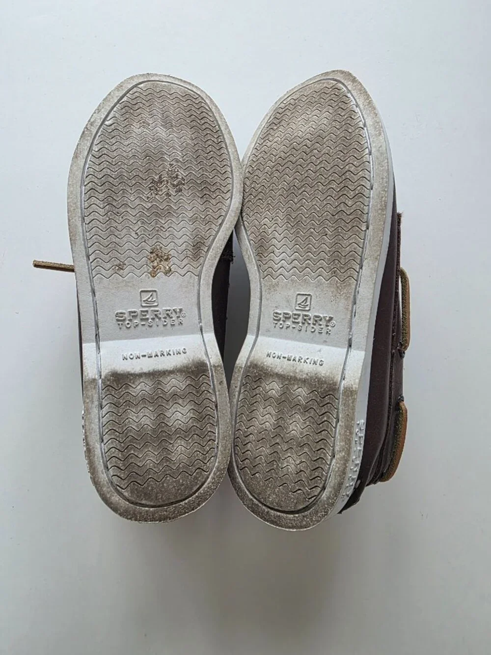 Sperry authentic original